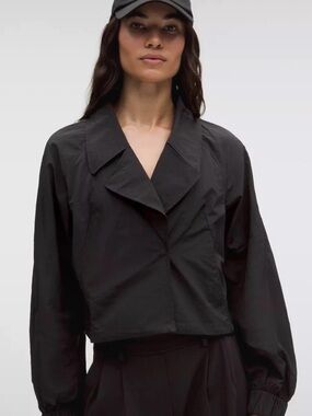 lululemon athletica Black Cropped Utility Jacket